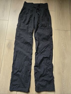 Lululemon Dance Studio Mid-Rise Pants in black Size 0